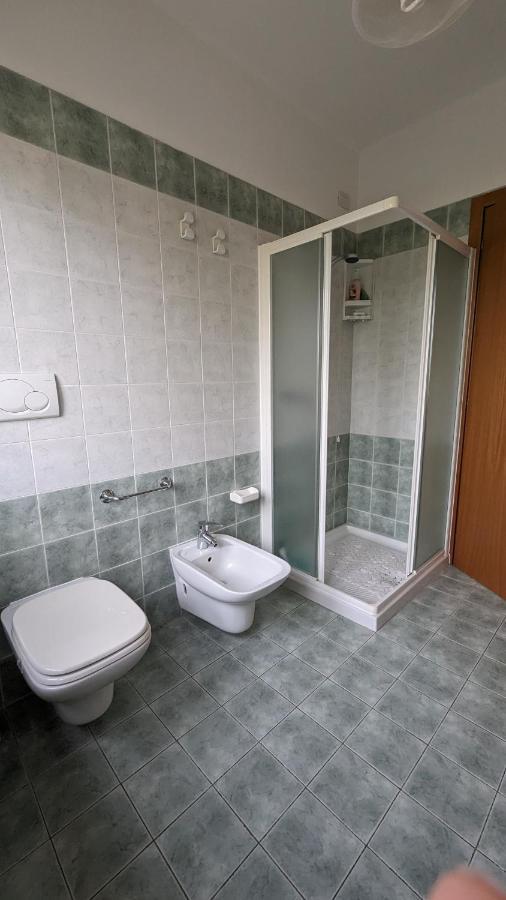 Terrazza Di Garda - Regarda Travel Apartment ภายนอก รูปภาพ