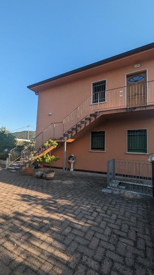 Terrazza Di Garda - Regarda Travel Apartment ภายนอก รูปภาพ