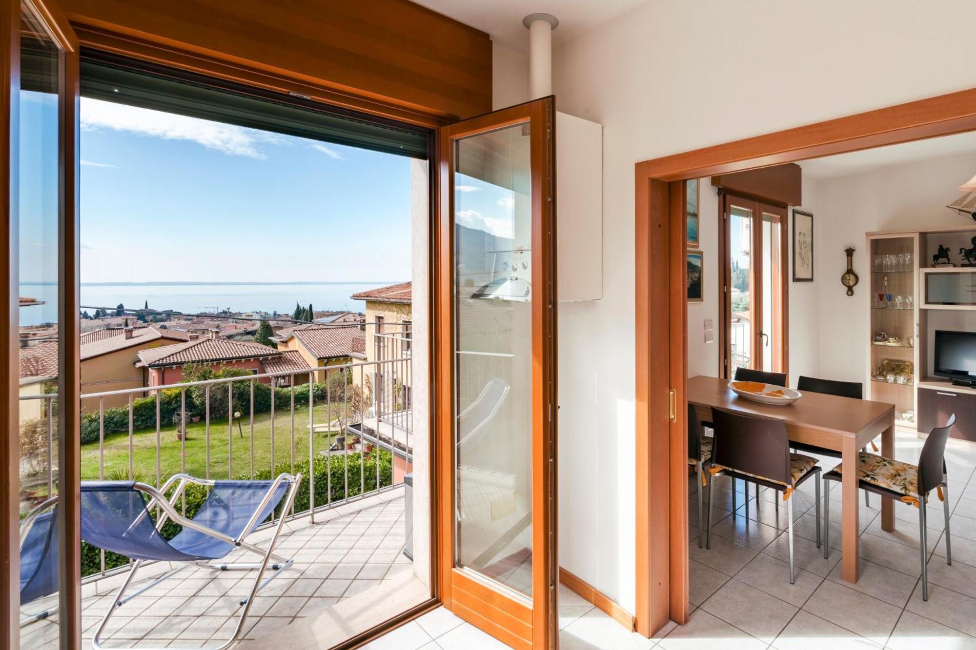 Terrazza Di Garda - Regarda Travel Apartment ภายนอก รูปภาพ