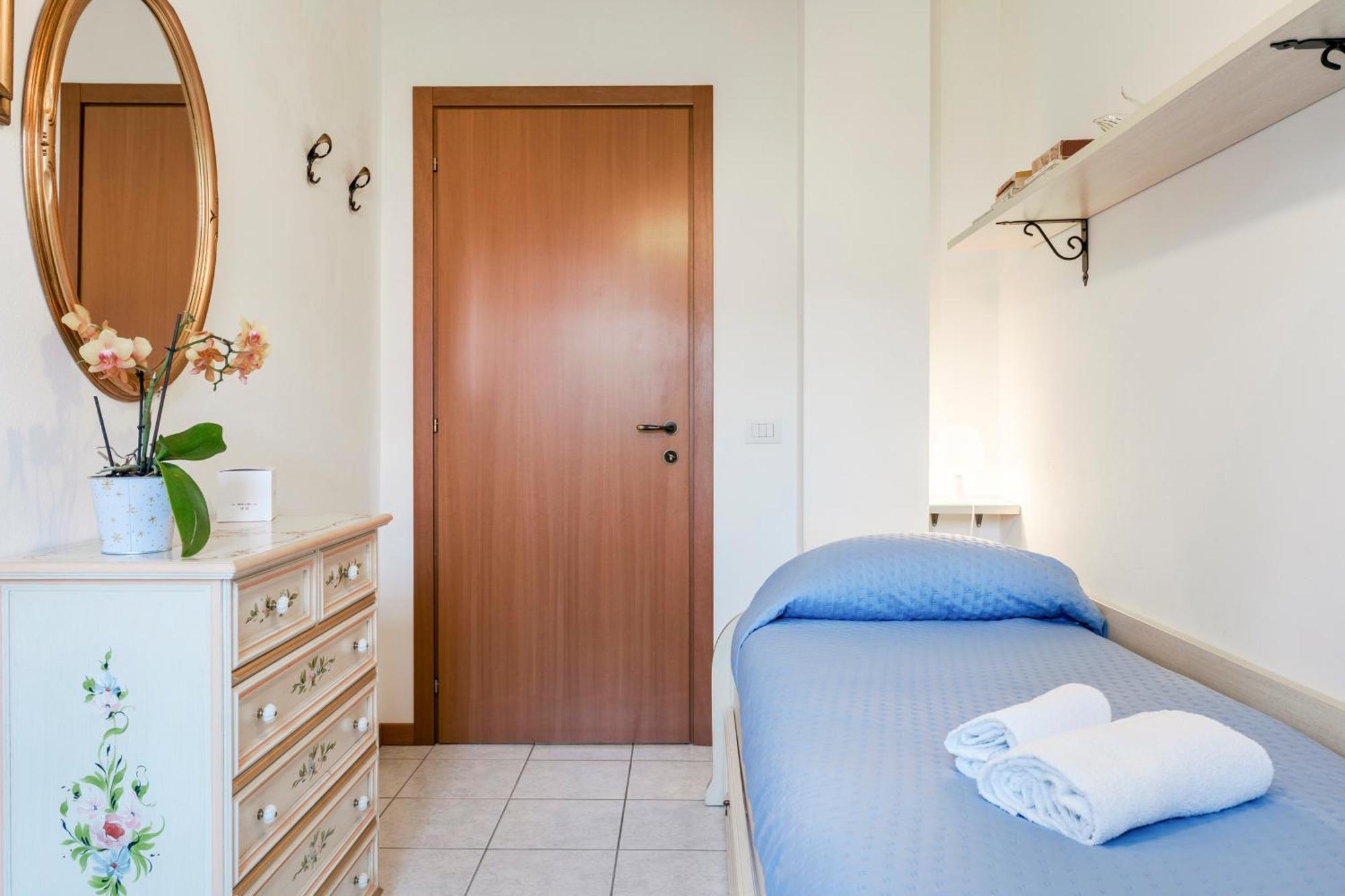 Terrazza Di Garda - Regarda Travel Apartment ภายนอก รูปภาพ