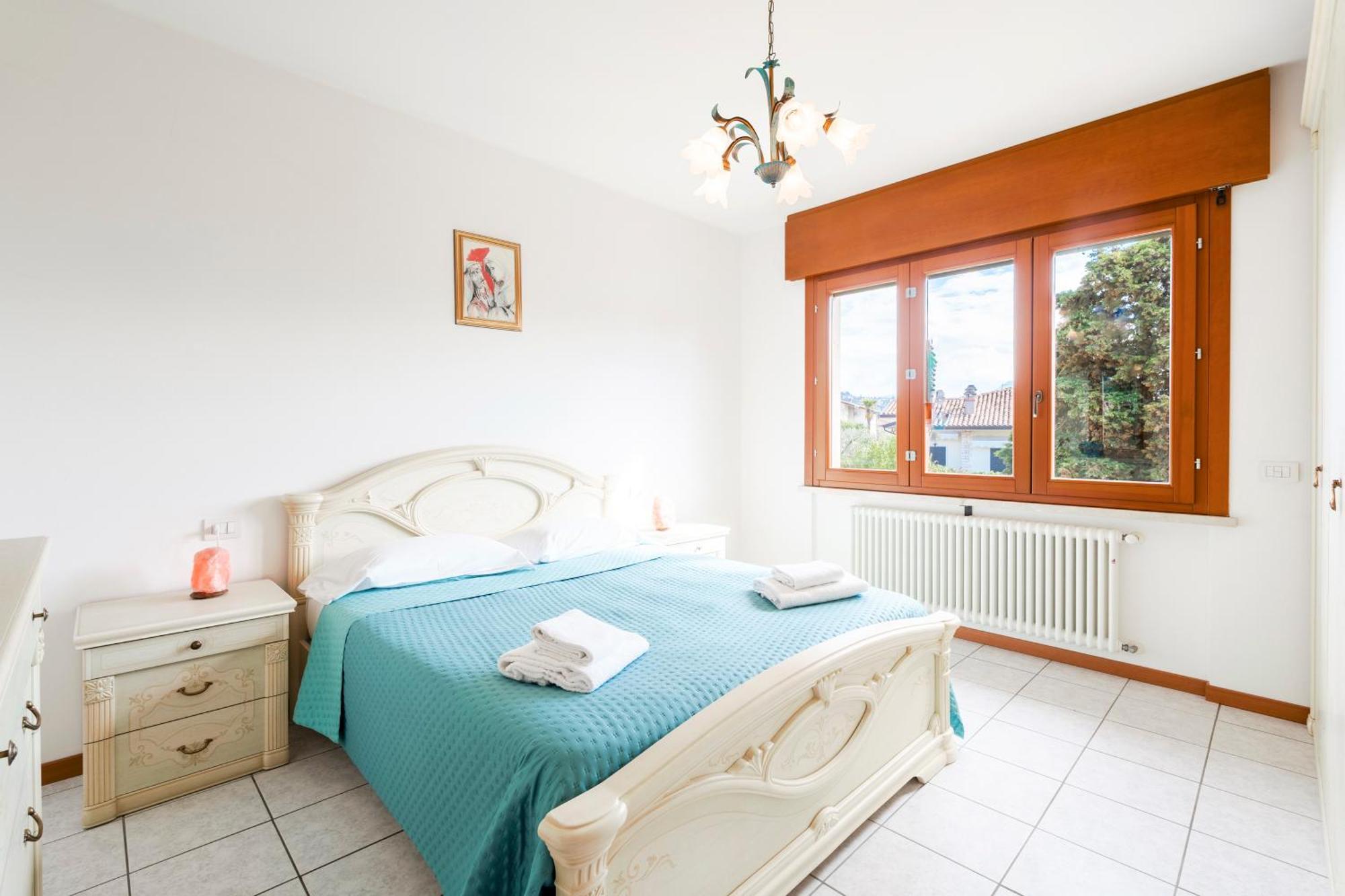 Terrazza Di Garda - Regarda Travel Apartment ภายนอก รูปภาพ